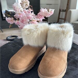 UGG Tan and Cream Winter Boots with Fur Trim